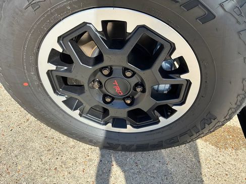 New 2026 Toyota 4Runner TRD Off-Road Premium image 36