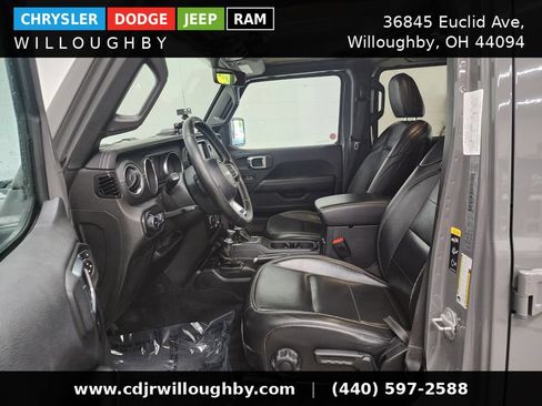 Used 2020 Jeep Wrangler Unlimited Sahara w/ Uconnect 4C Nav & Sound Group AWD/4WD image 14