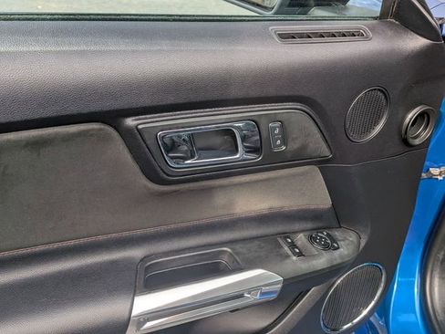 Used 2017 Ford Mustang GT Premium image 13