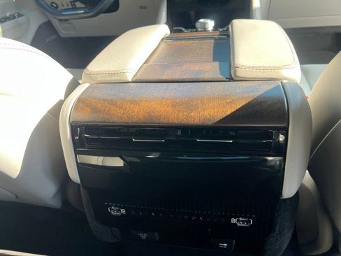 Certified 2022 Jeep Grand Wagoneer Series I AWD/4WD image 20