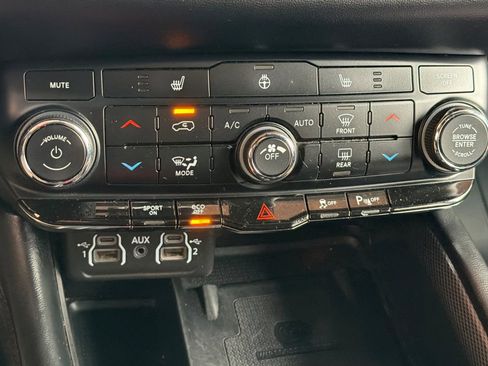 Used 2021 Dodge Durango R/T image 22