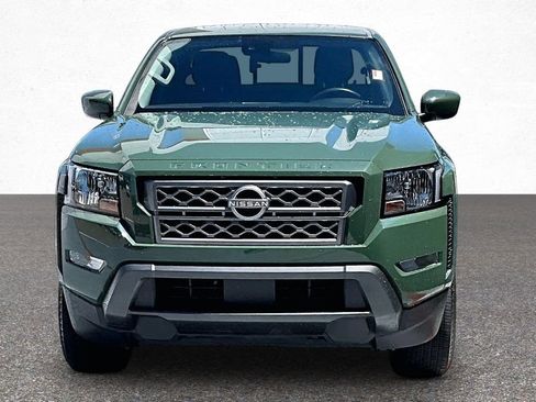 Used 2024 Nissan Frontier SV w/ SV Convenience Package RWD image 3