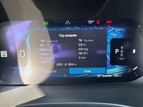 Certified 2023 Volvo XC60 B5 Plus w/ Climate Package image 27