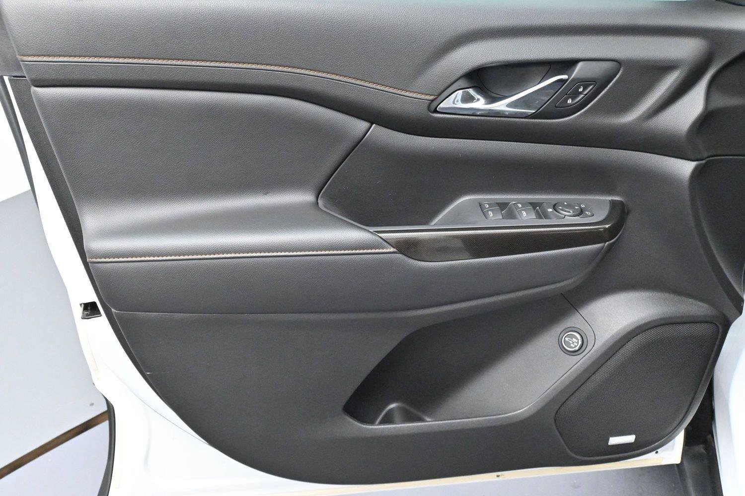 Used 2021 GMC Acadia AT4 w/ LPO, Floor Liner Package AWD/4WD image 11