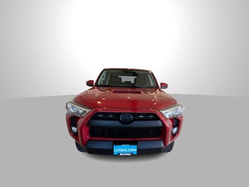 Used 2014 Toyota 4Runner Trail Premium image 3