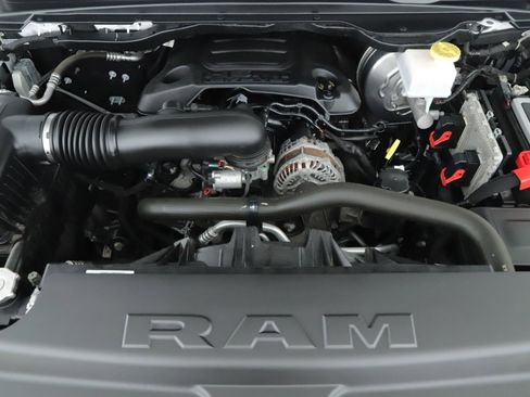 Certified 2022 RAM 1500 Laramie image 18