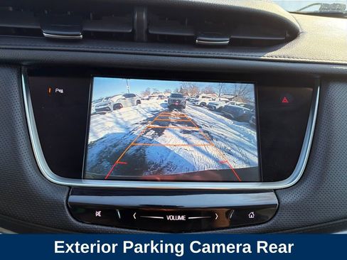 Used 2017 Cadillac XT5 Luxury w/ Driver Awareness Package image 12