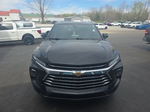Used 2023 Chevrolet Blazer Premier w/ Driver Confidence II Package image 3