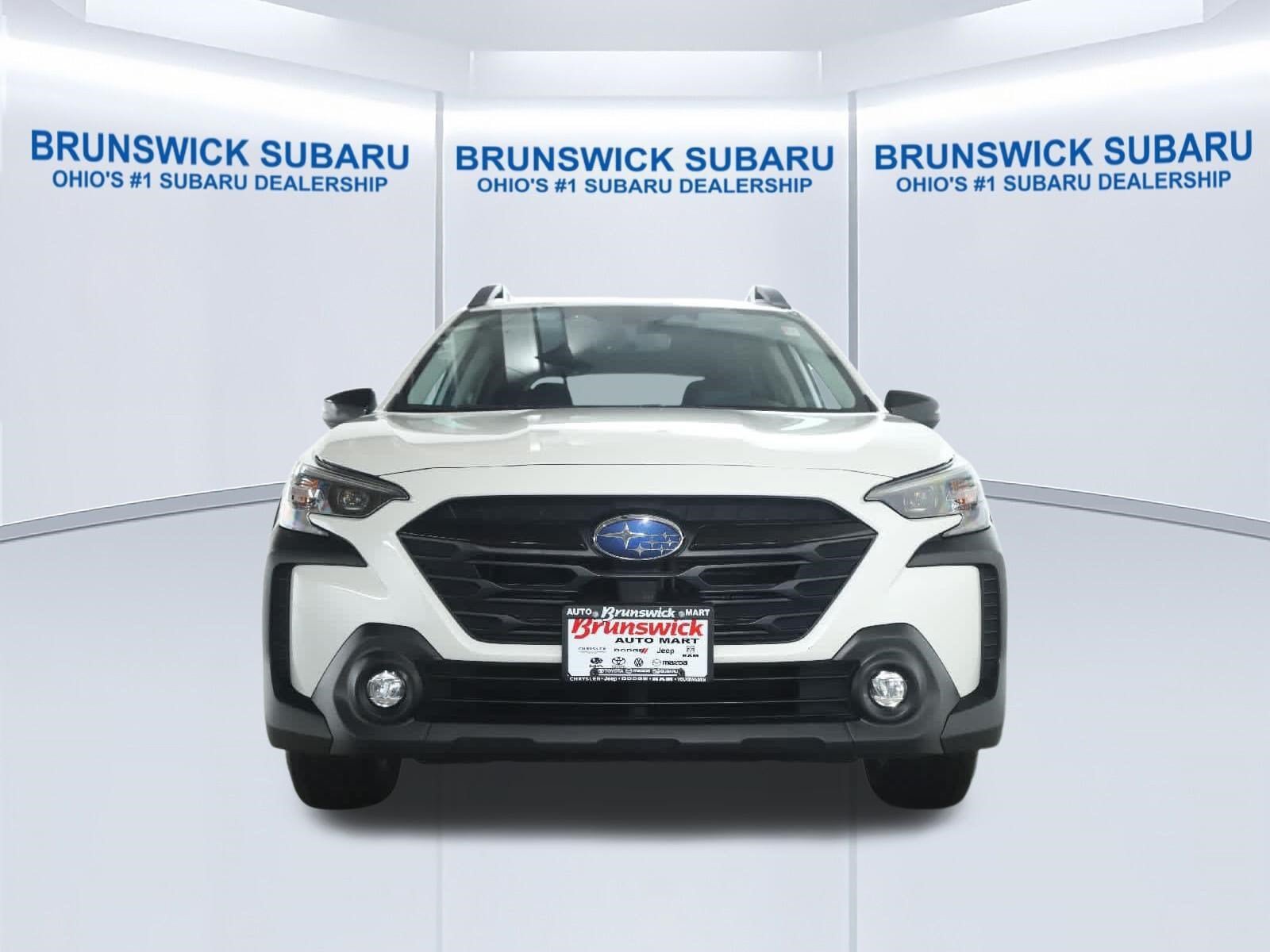 Used 2024 Subaru Outback Onyx Edition AWD/4WD image 5