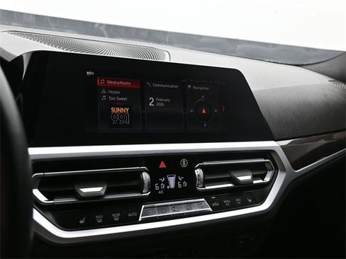 Used 2020 BMW 330i Sedan image 11