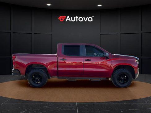 Used 2021 Chevrolet Silverado 1500 LT Trail Boss w/ Convenience Package II AWD/4WD image 6