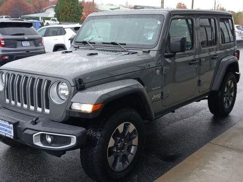 Used 2023 Jeep Wrangler Sahara w/ Cold Weather Group image 3
