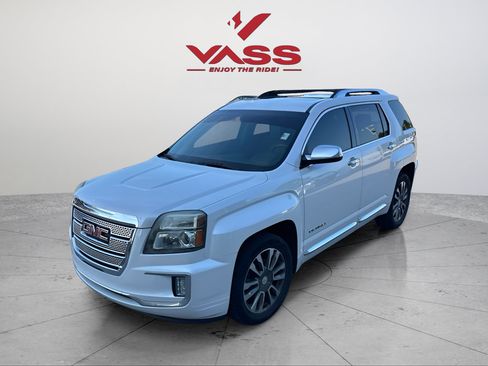 Used 2016 GMC Terrain Denali w/ Cargo Package FWD image 1