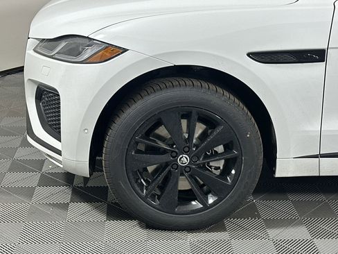 Used 2026 Jaguar F-PACE R-Dynamic S AWD/4WD image 9