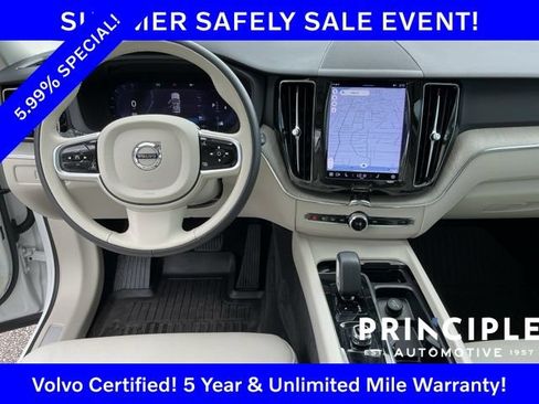 Certified 2023 Volvo XC60 B5 Plus w/ Protection Package Premier AWD/4WD image 17