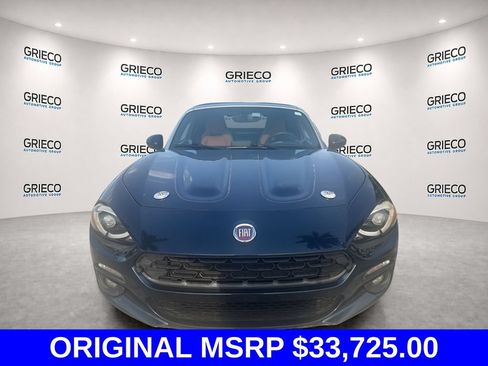 Used 2018 FIAT 124 Spider Lusso w/ Convenience Group RWD image 2