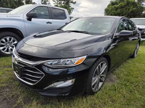 Used 2024 Chevrolet Malibu LT FWD image 3