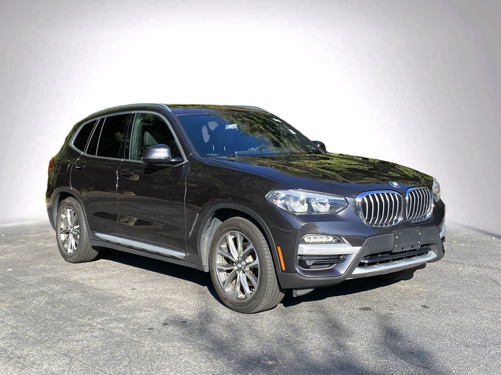 Used 2019 BMW X3 xDrive30i w/ Driving Assistance Package AWD/4WD image 2