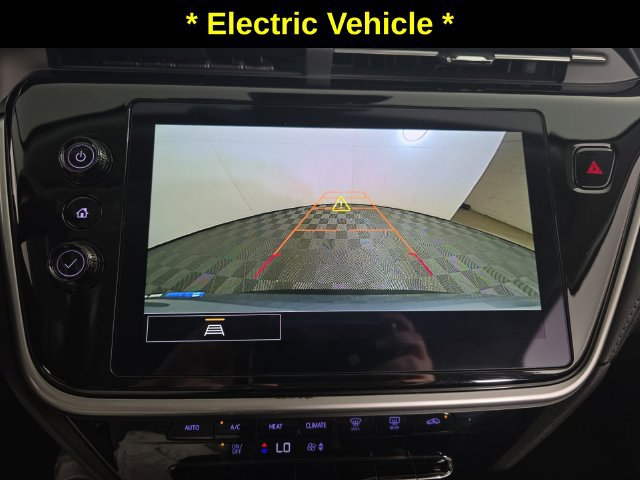 Certified 2023 Chevrolet Bolt EUV LT w/ Driver Confidence Package FWD image 18
