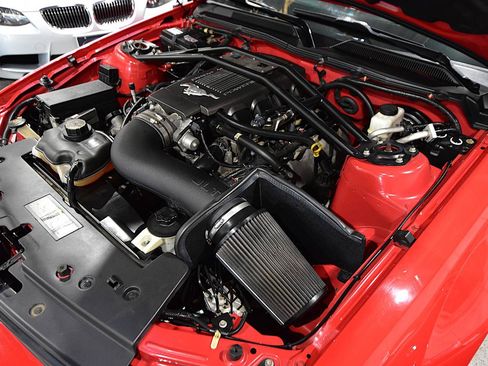 Used 2009 Ford Mustang GT Premium RWD image 37