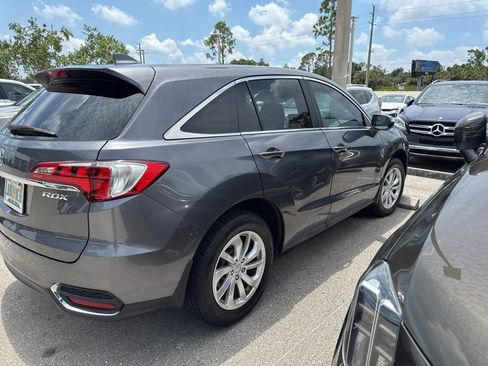 Used 2018 Acura RDX FWD w/ Technology Package image 14