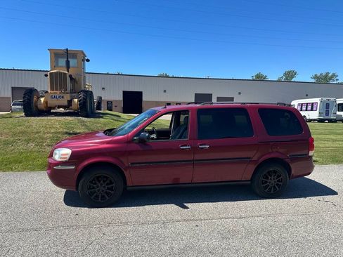 Used 2005 Buick Terraza CX AWD/4WD image 3