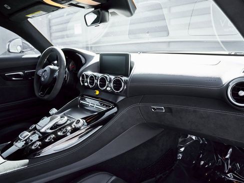 Used 2018 Mercedes-Benz AMG GT R image 50