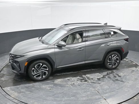 New 2026 Hyundai Tucson Limited image 42