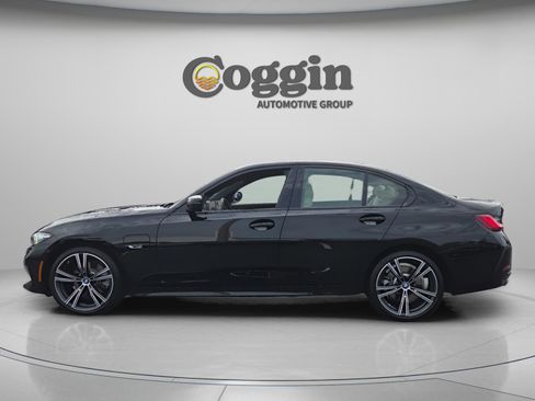 Certified 2023 BMW 330e w/ Driving Assistance Package RWD image 2