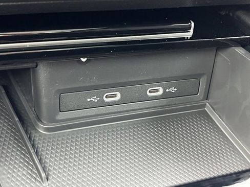 New 2026 Volkswagen Atlas Cross Sport SE image 43