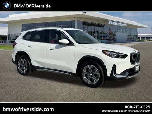 Used 2025 BMW X1 xDrive28i w/ Technology Package image 1