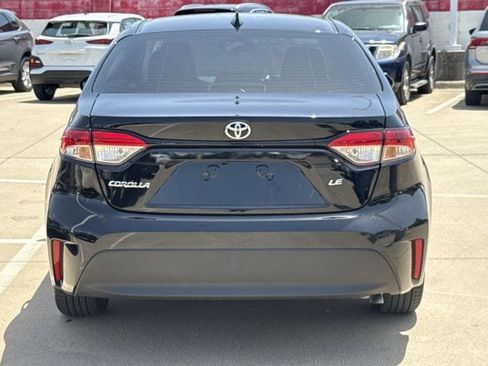 Used 2024 Toyota Corolla LE FWD image 5