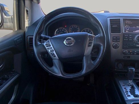 Used 2015 Nissan Armada Platinum w/ 2nd Row Captain Seat Package RWD image 5