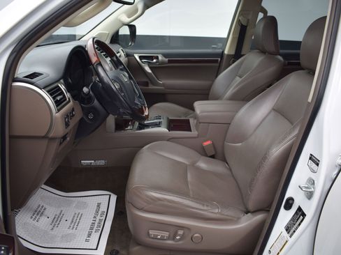 Used 2016 Lexus GX 460 Luxury image 17