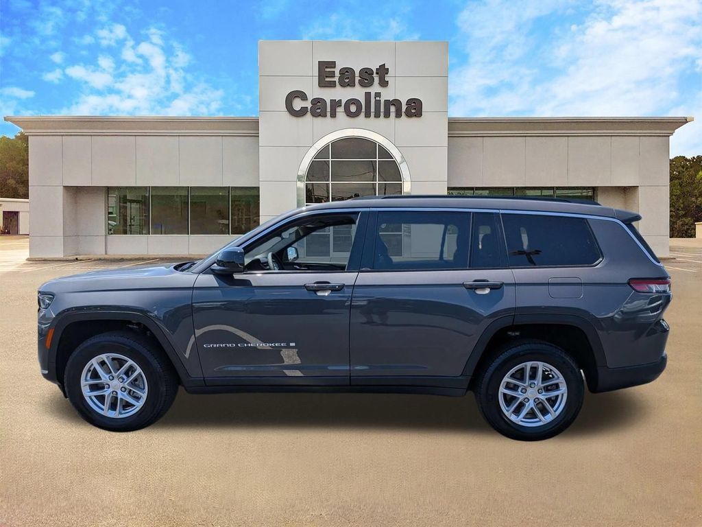 Used 2025 Jeep Grand Cherokee L Laredo w/ Luxury Tech Group I AWD/4WD image 6