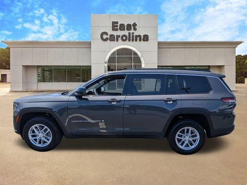 Used 2025 Jeep Grand Cherokee L Laredo w/ Luxury Tech Group I AWD/4WD image 6