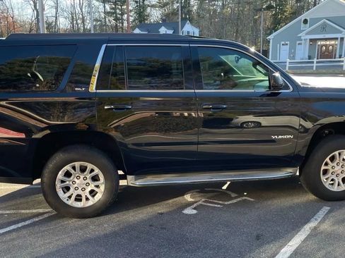 Used 2015 GMC Yukon SLT w/ HD Trailering Package image 2