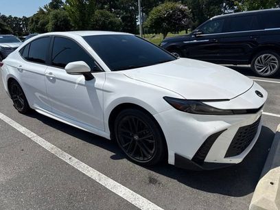 Used 2025 Toyota Camry SE