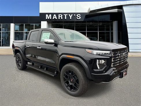 New 2026 GMC Canyon Denali w/ LPO, Denali Black Edition image 1