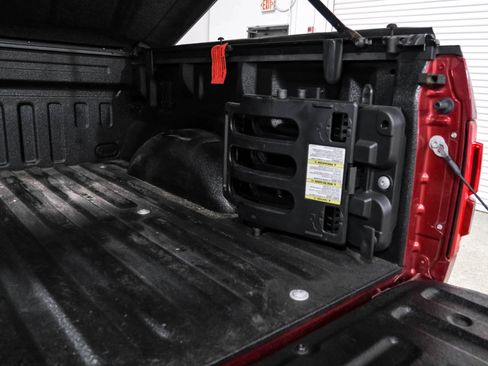 Used 2015 Ford F150 Platinum w/ Equipment Group 701A Luxury AWD/4WD image 63