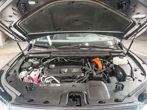 Used 2024 Lexus RX 450h Luxury w/ Convenience Package image 28