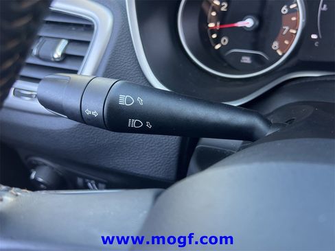 Used 2018 Jeep Compass Latitude image 14