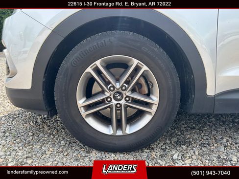 Used 2017 Hyundai Santa Fe Sport FWD image 20