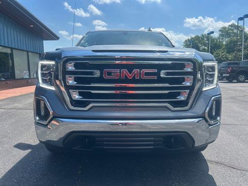 Used 2021 GMC Sierra 1500 SLT w/ SLT Premium Package AWD/4WD image 3