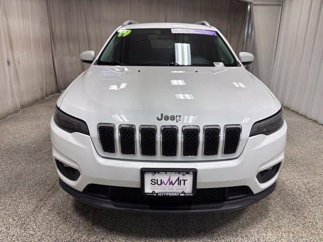 Used 2019 Jeep Cherokee Latitude Plus w/ Cold Weather Group FWD image 8