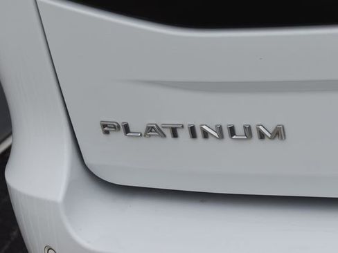 Used 2025 Ford Expedition Max Platinum AWD/4WD image 29