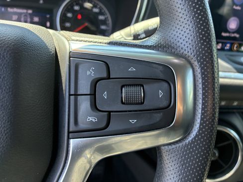 Used 2022 Chevrolet Blazer LT FWD image 28