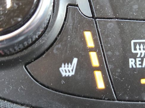 Used 2023 Chevrolet Malibu LT image 7