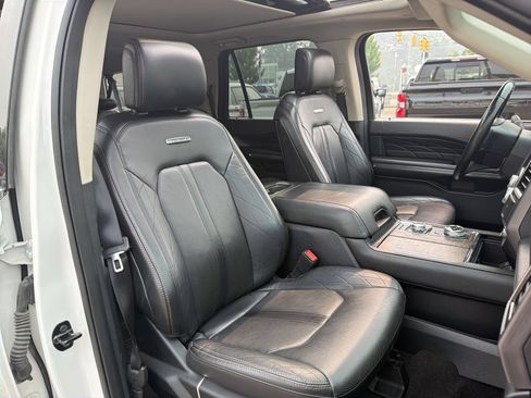 Used 2020 Ford Expedition Max Platinum AWD/4WD image 24