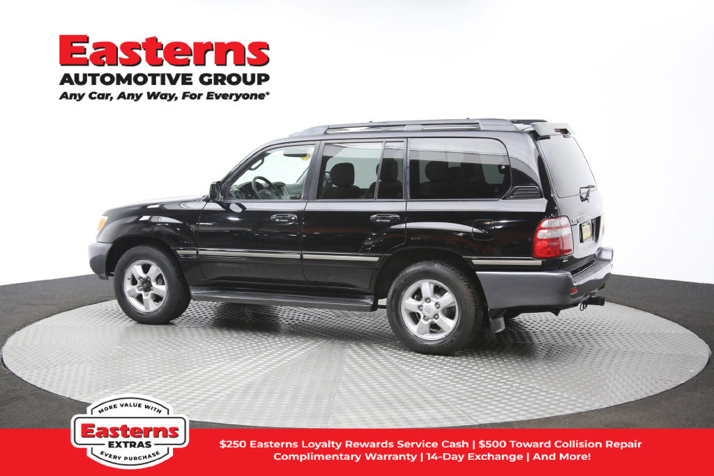 Used 2005 Toyota Land Cruiser w/ Convenience Pkg AWD/4WD image 66